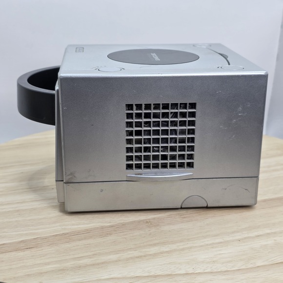 Nintendo GameCube Platinum Console DOL-101 Complete W/ 2 controllers/Mem Card - Picture 4 of 13